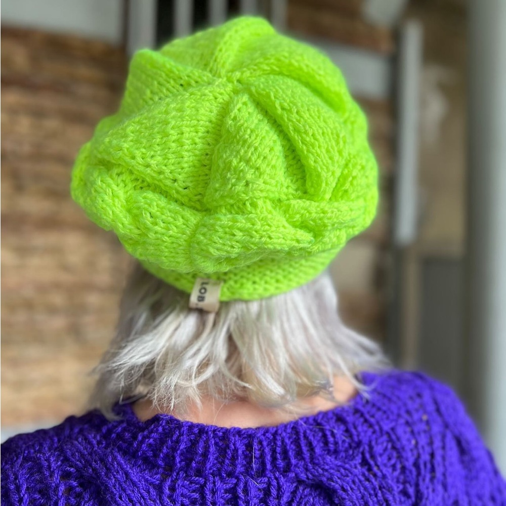 Hand knitted hat and gloves set